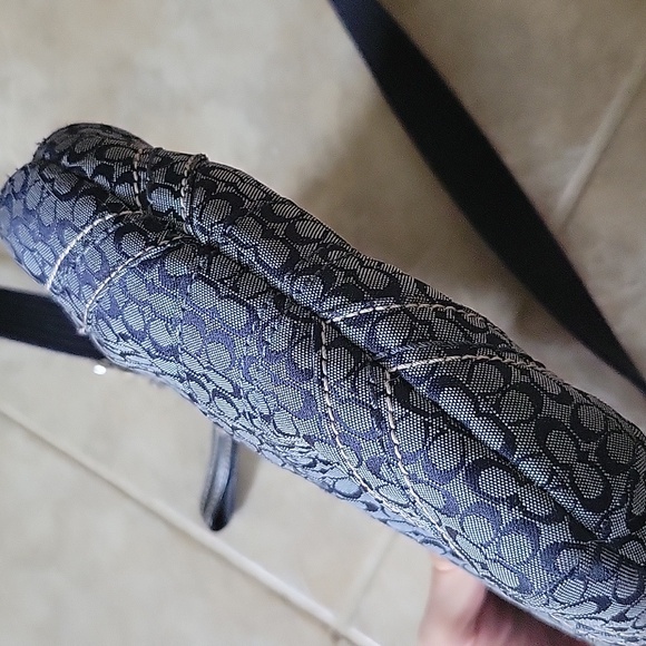 COACH SOHO MINI SIGNATURE CROSSBODY MESSENGER BAG - Picture 6 of 11